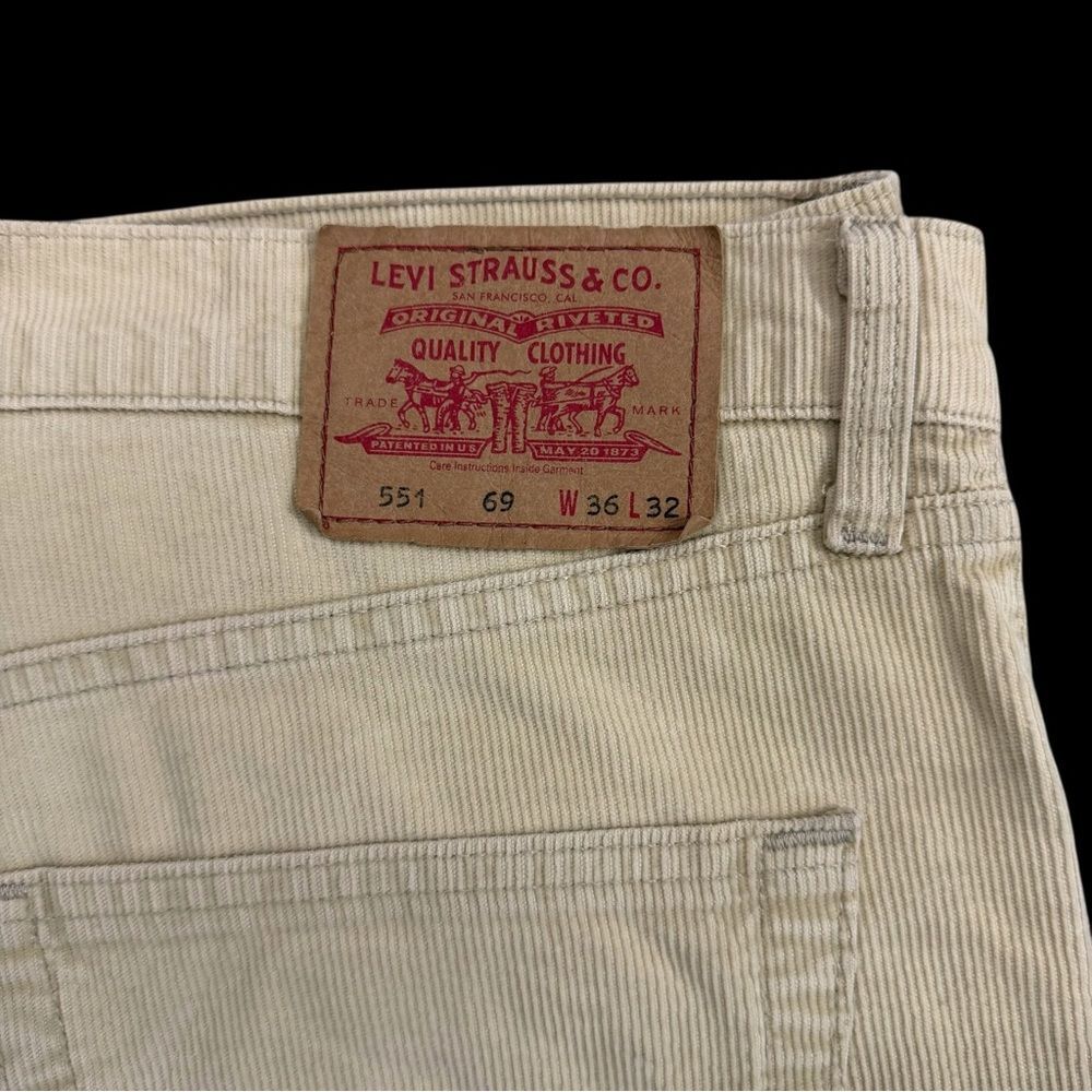 Levi's VTG 551 Corduroy Pants Men's W36 L32 Beige Tan Straight Relaxed Fit 90s - Picture 3 of 8